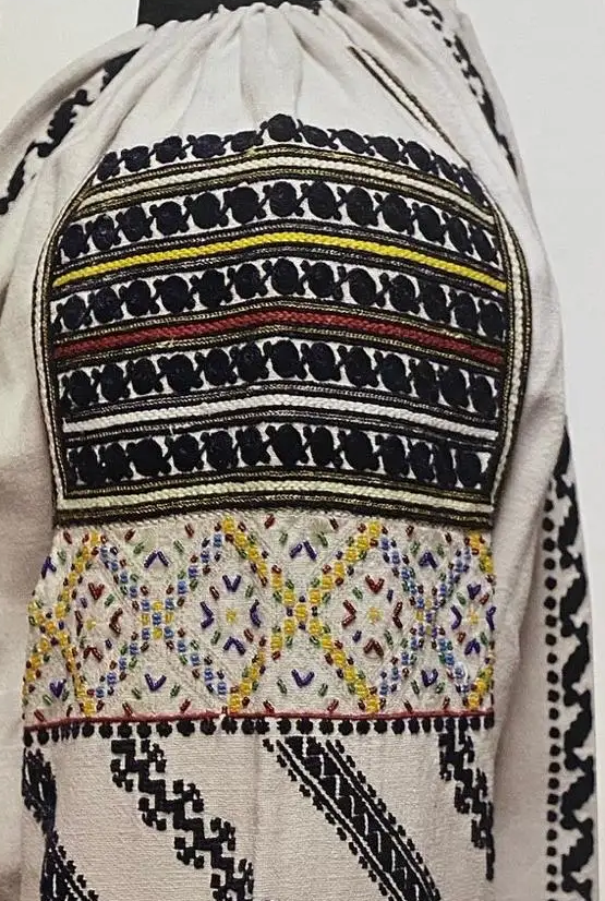 whatsapp-image-2025-03-18-at-18.48.37-2.jpeg copy